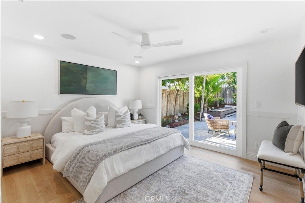 Image 13 of property listing at 1956 Flamingo Drive, Costa Mesa, CA 92626