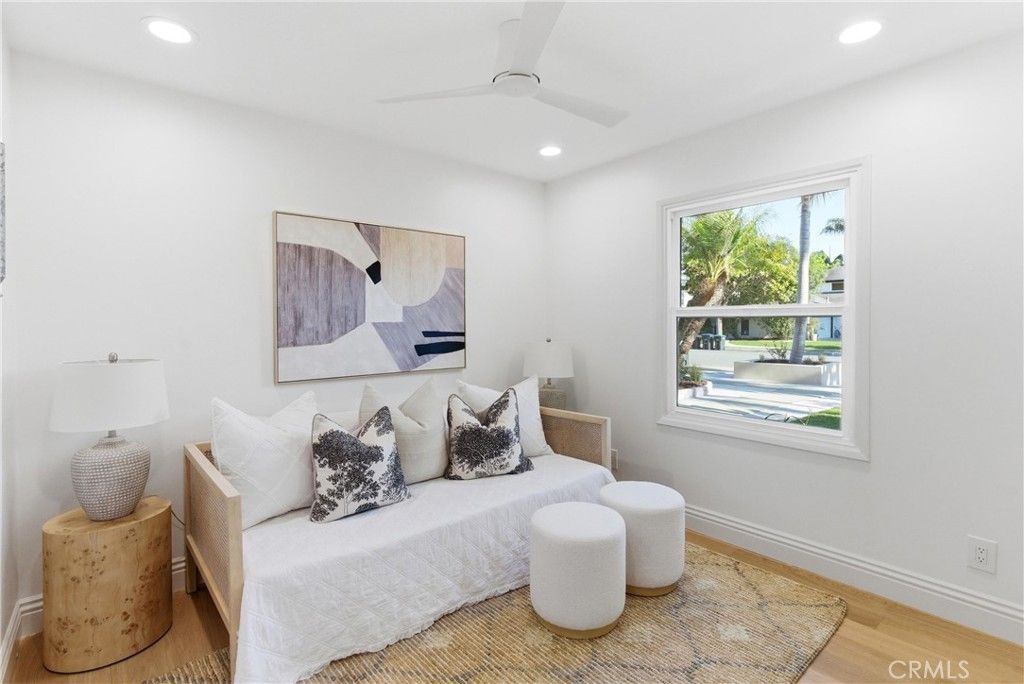 Image 19 of property listing at 1956 Flamingo Drive, Costa Mesa, CA 92626