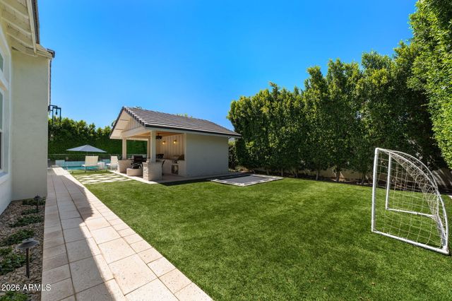 2752 E WILDHORSE Drive, Gilbert, AZ 85297