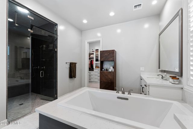 2752 E WILDHORSE Drive, Gilbert, AZ 85297