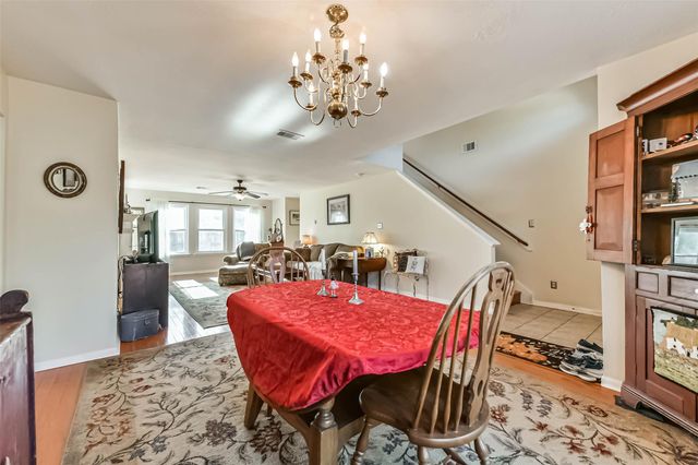 1116 Lake Shore Drive, Pearland, TX 77581