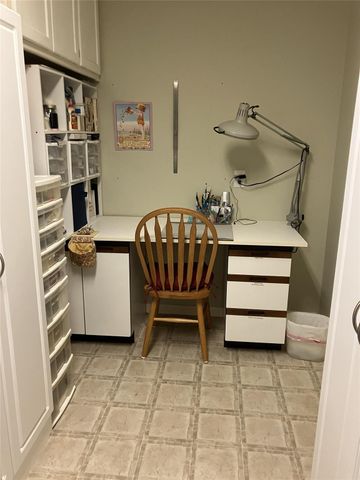 1116 Lake Shore Drive, Pearland, TX 77581