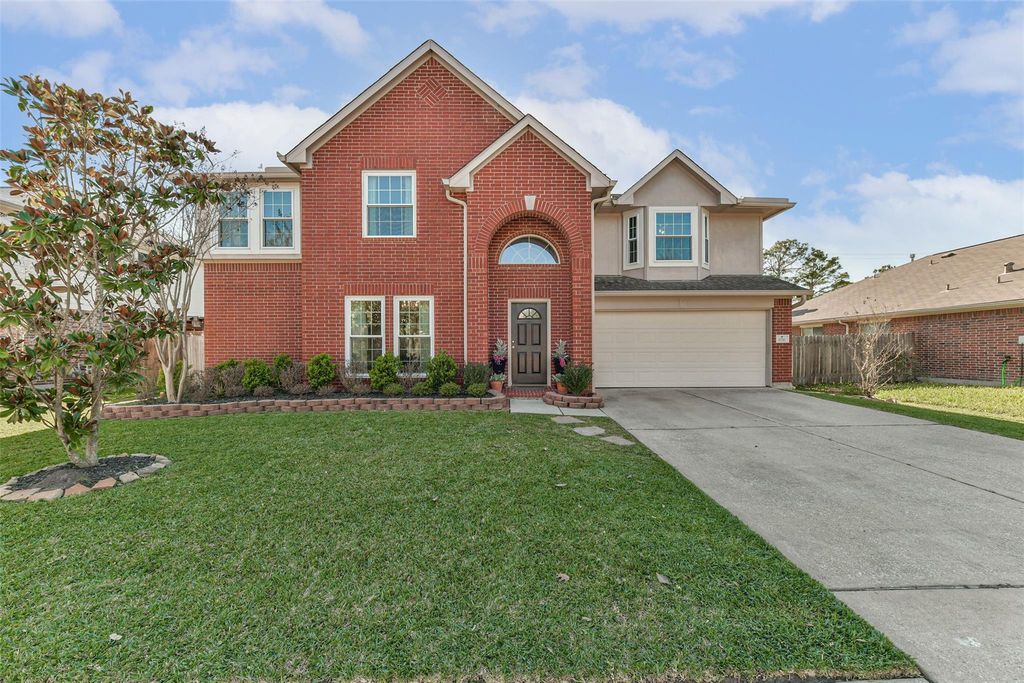 1116 Lake Shore Drive, Pearland, TX 77581