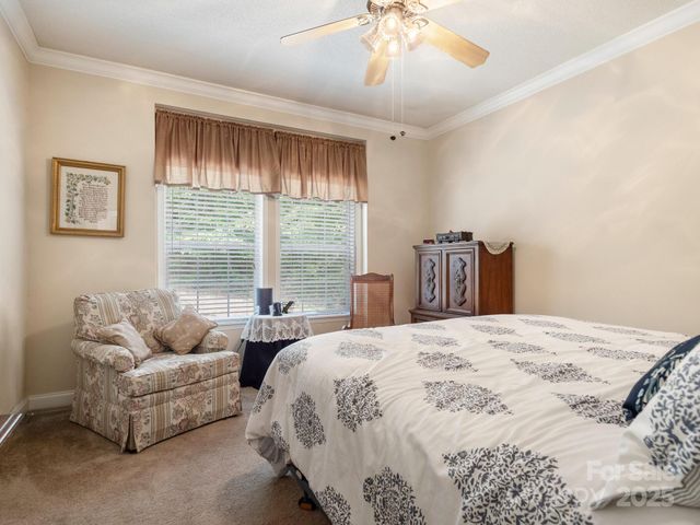 66 Condor Court, Hendersonville, NC 28792