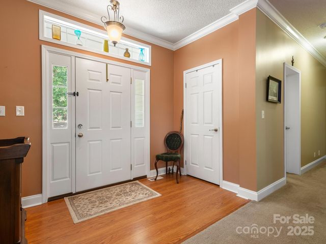66 Condor Court, Hendersonville, NC 28792