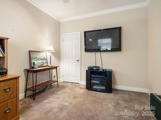 66 Condor Court, Hendersonville, NC 28792