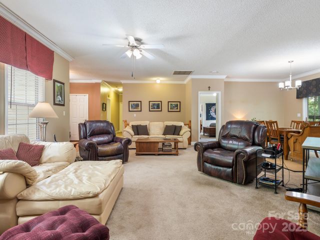 66 Condor Court, Hendersonville, NC 28792