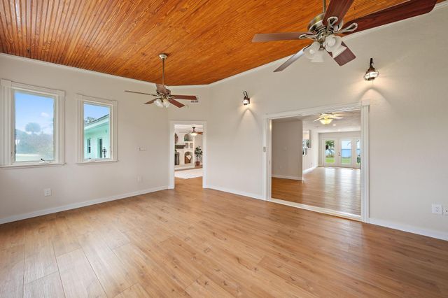 6205 S Indian River Drive, Fort Pierce, FL 34982