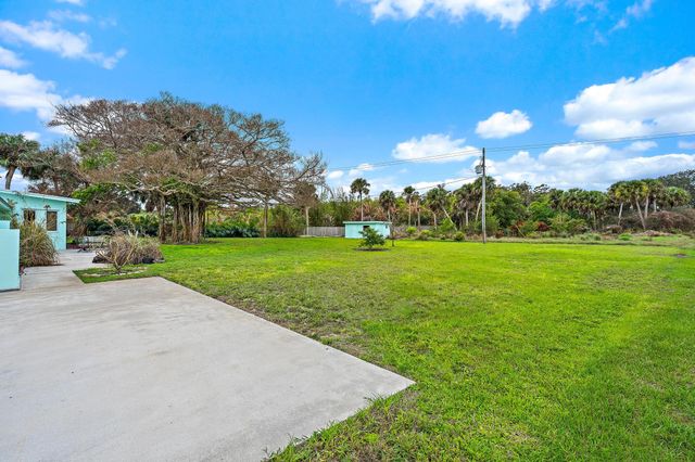 6205 S Indian River Drive, Fort Pierce, FL 34982