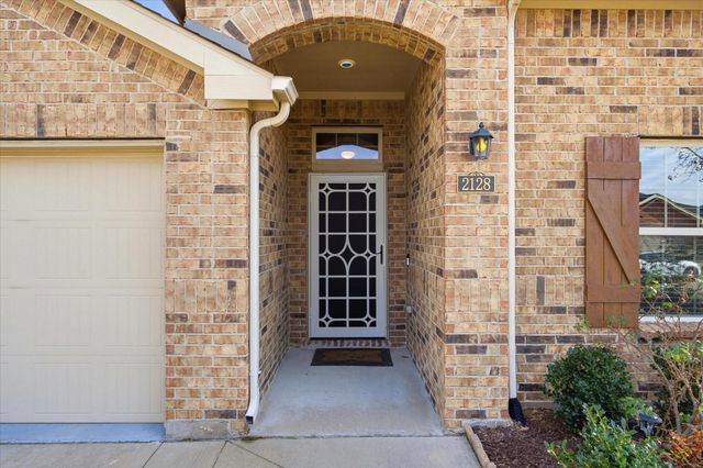 2128 Danibelle Drive, Forney, TX 75126
