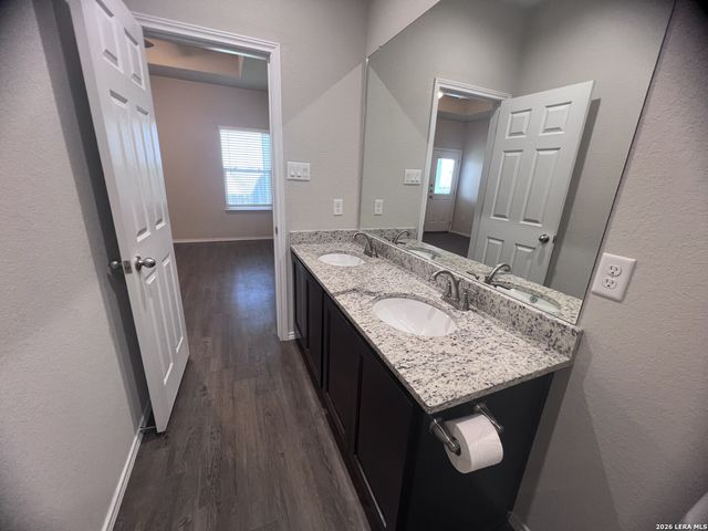 636 Heathers Way, Seguin, TX 78155