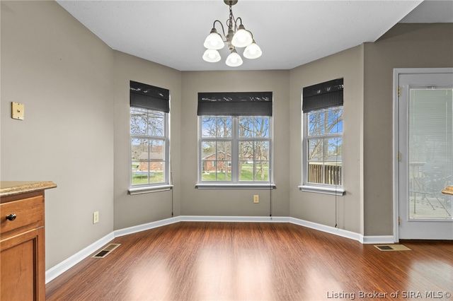 4220 Silver Glade Trail, Sellersburg, IN 47172