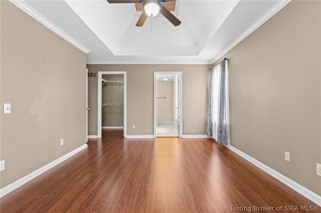 4220 Silver Glade Trail, Sellersburg, IN 47172