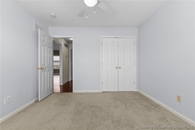 4220 Silver Glade Trail, Sellersburg, IN 47172