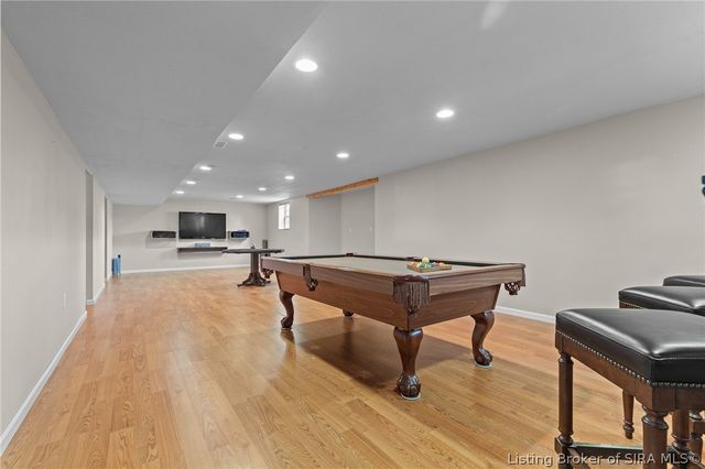 4220 Silver Glade Trail, Sellersburg, IN 47172