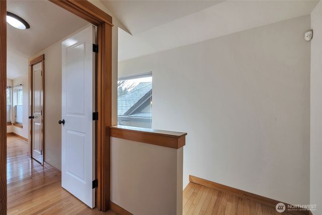 2221 E Spruce Street, Seattle, WA 98122