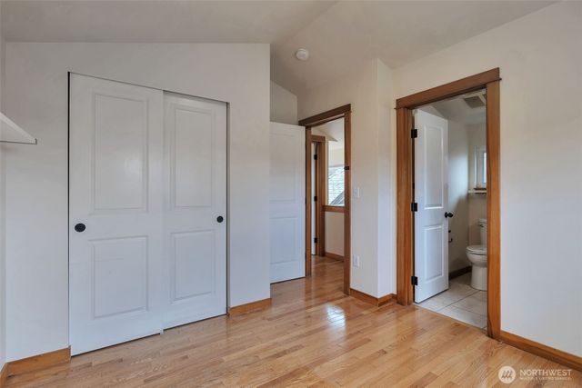 2221 E Spruce Street, Seattle, WA 98122