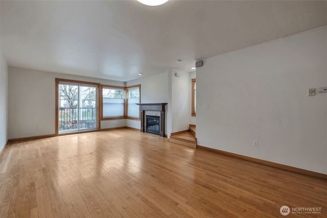 2221 E Spruce Street, Seattle, WA 98122