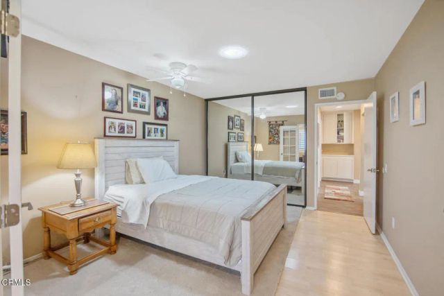 42112 Village 42, Camarillo, CA 93012