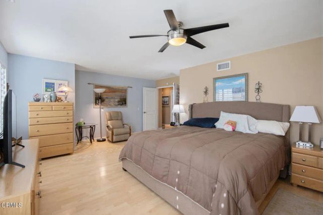 42112 Village 42, Camarillo, CA 93012