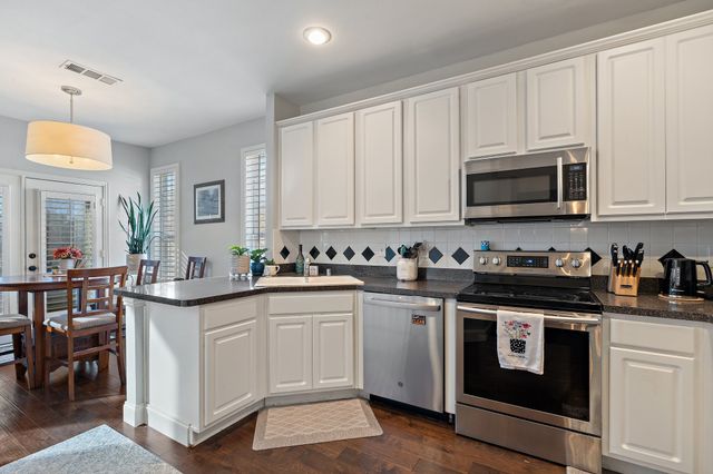 10025 Dryden Lane, Plano, TX 75025