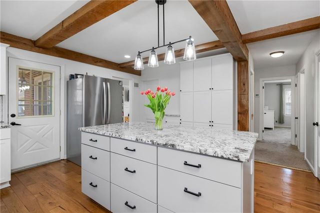 1804 W Liberty Drive, Liberty, MO 64068