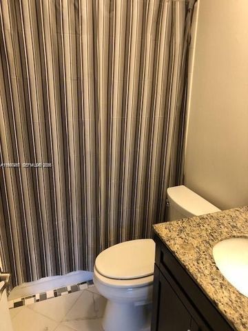 10733 Cleary Blvd 304, Plantation, FL 33324