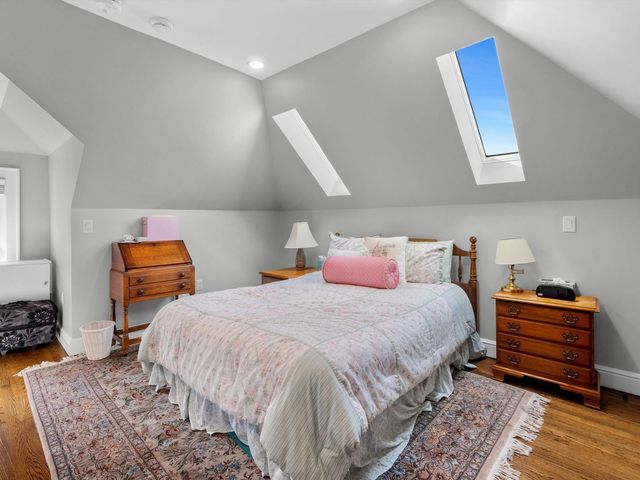732 W Roxbury Pkwy, Boston, MA 02131