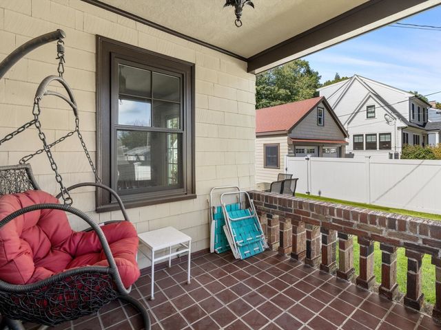732 W Roxbury Pkwy, Boston, MA 02131