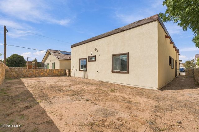 13474 BRADFORD Street, Horizon City, TX 79928