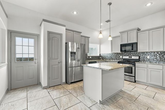 13474 BRADFORD Street, Horizon City, TX 79928