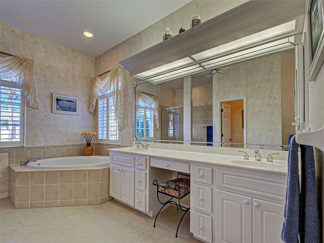 484 MARSH CREEK ROAD, Venice, FL 34292