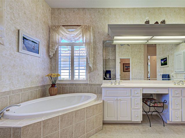 484 MARSH CREEK ROAD, Venice, FL 34292