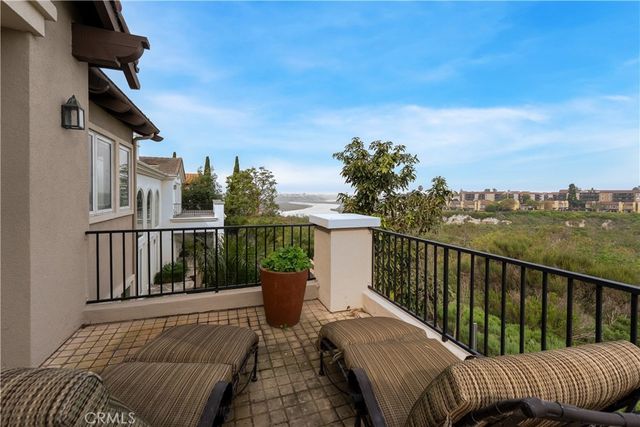 1441 High Bluff, Newport Beach, CA 92660