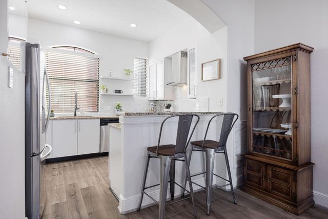 2110 Shearn Street 11, Houston, TX 77007