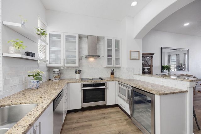 2110 Shearn Street 11, Houston, TX 77007