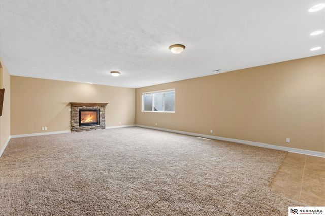20003 Polk Street, Omaha, NE 68135