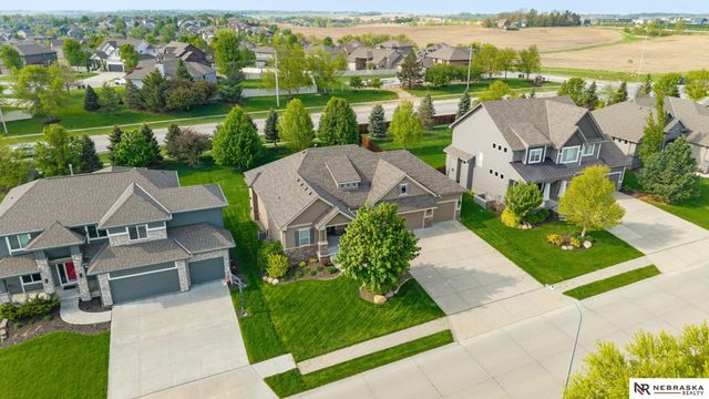 20003 Polk Street, Omaha, NE 68135