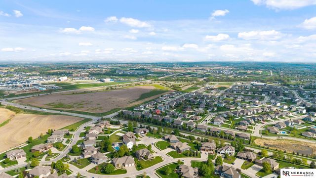20003 Polk Street, Omaha, NE 68135