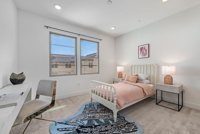 1087 Bigleaf Place 105, San Jose, CA 95131