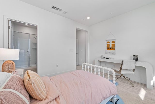 1087 Bigleaf Place 105, San Jose, CA 95131