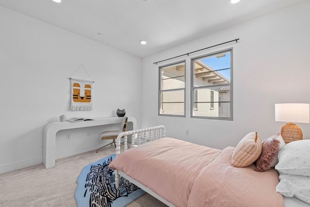 1087 Bigleaf Place 105, San Jose, CA 95131