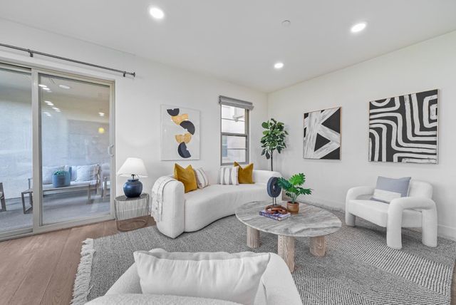 1087 Bigleaf Place 105, San Jose, CA 95131