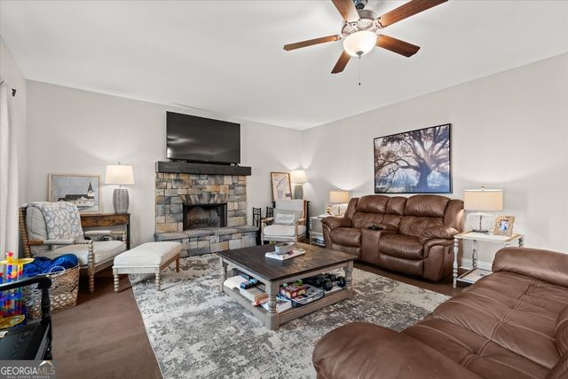 14 Cambridge Lane, Bremen, GA 30110