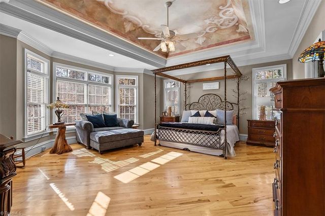 7601 Crossing Ridge Drive, Belews Creek, NC 27009