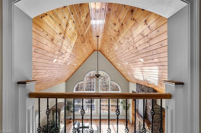 7601 Crossing Ridge Drive, Belews Creek, NC 27009