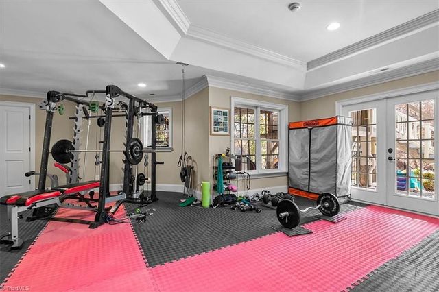 7601 Crossing Ridge Drive, Belews Creek, NC 27009