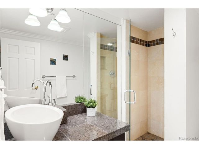 1111 Race St 14B, Denver, CO 80206