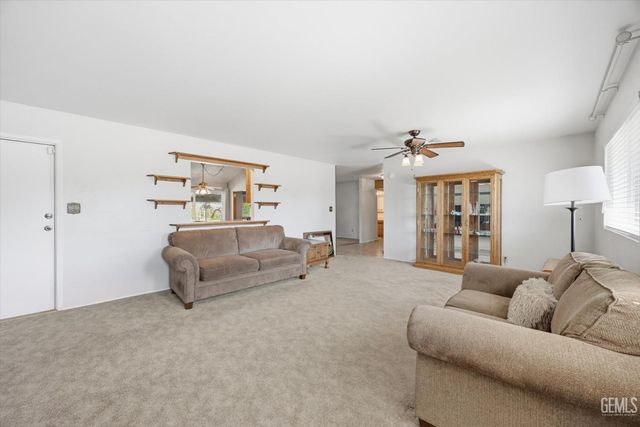 4513 McCray Street, Bakersfield, CA 93308