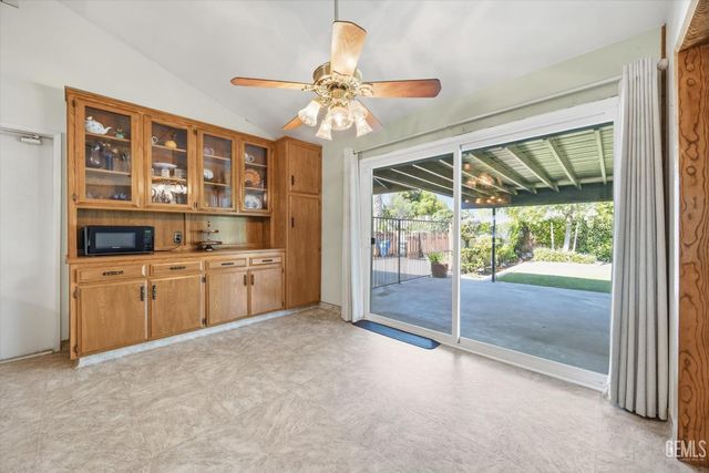 4513 McCray Street, Bakersfield, CA 93308